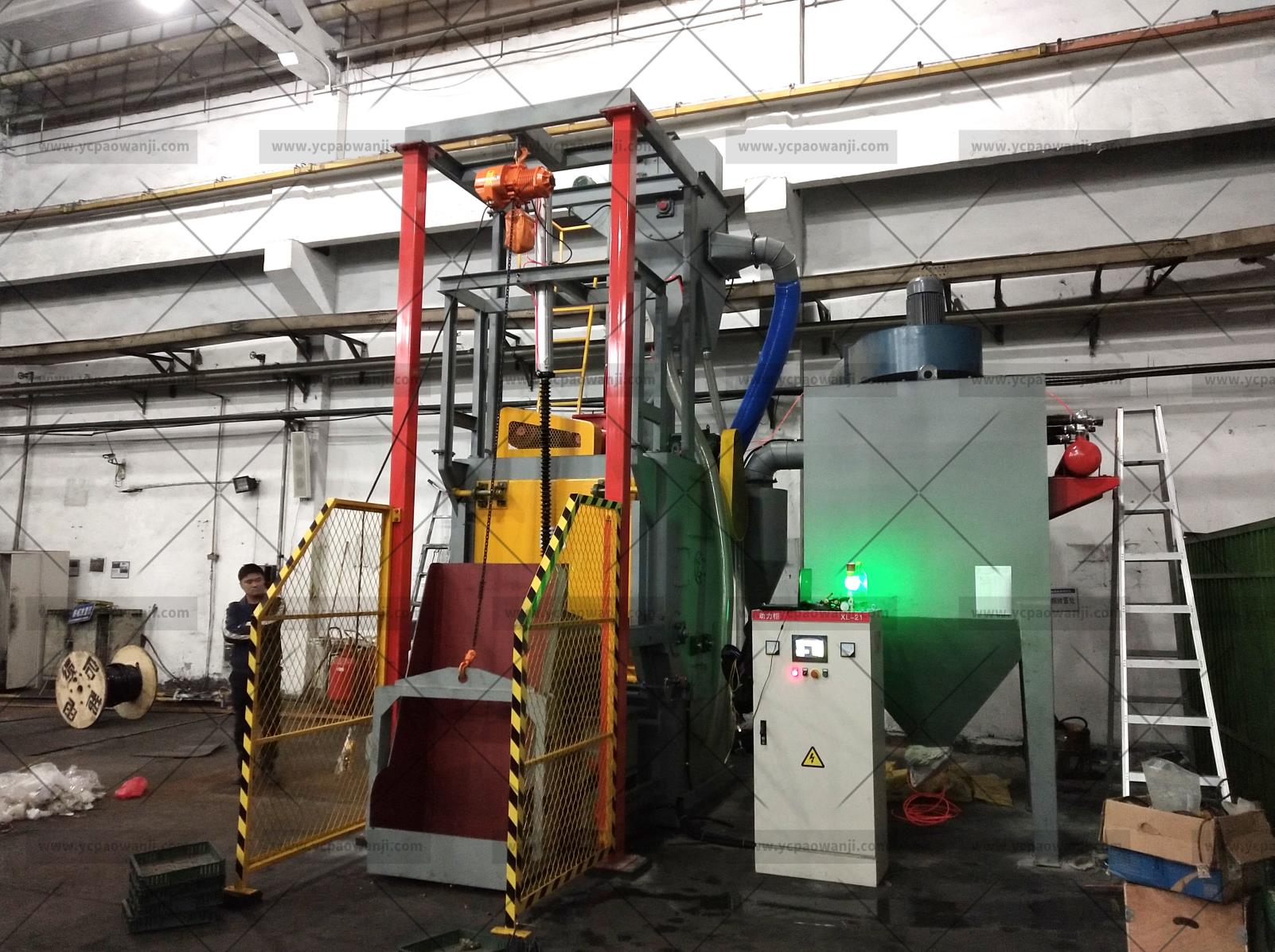 江蘇拋丸機除銹設(shè)備 1 Q3210/3212履帶式拋丸機自動上下料 1