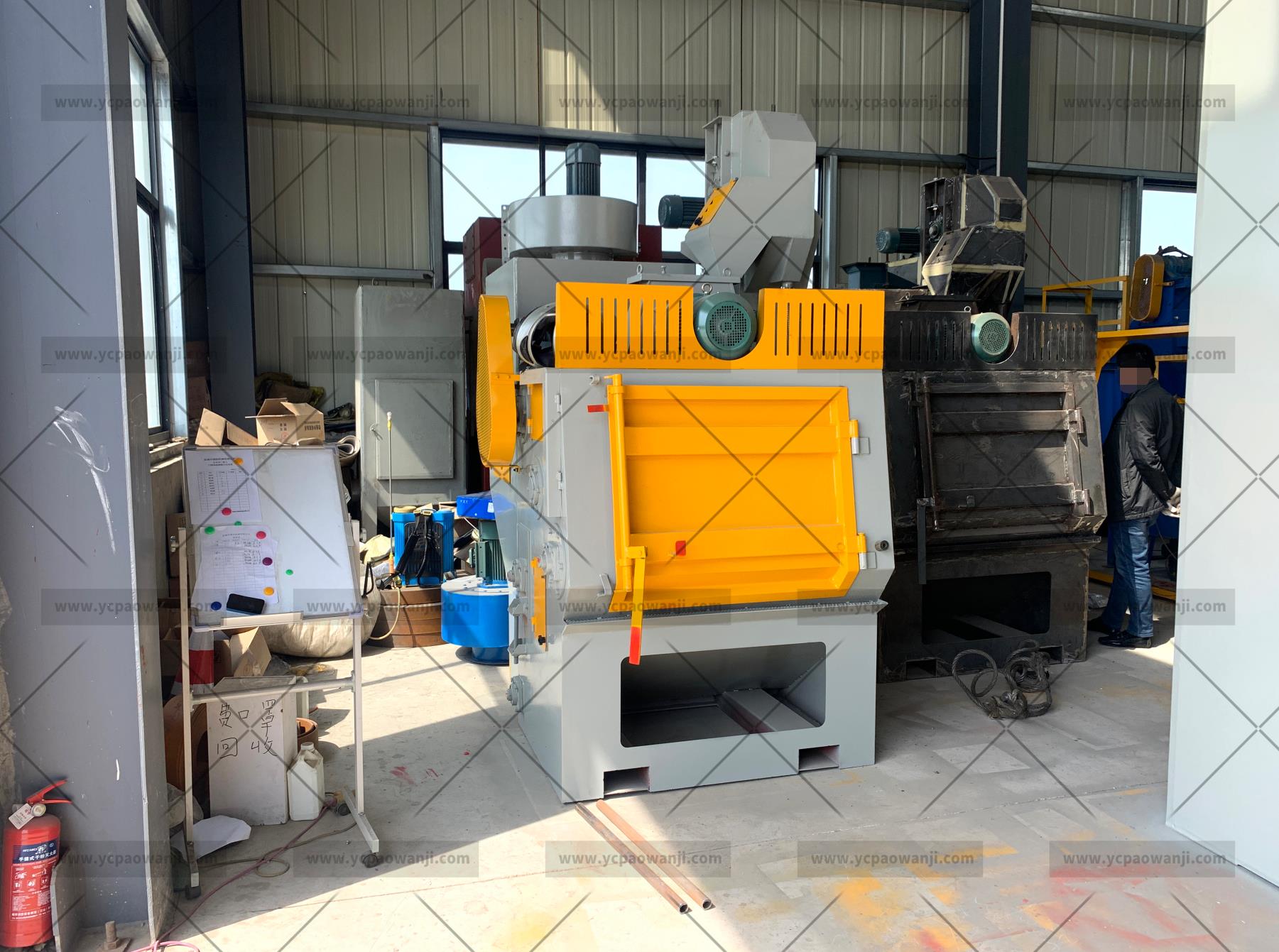 江蘇拋丸機除銹設備 Q326履帶式拋丸機的功能和優點